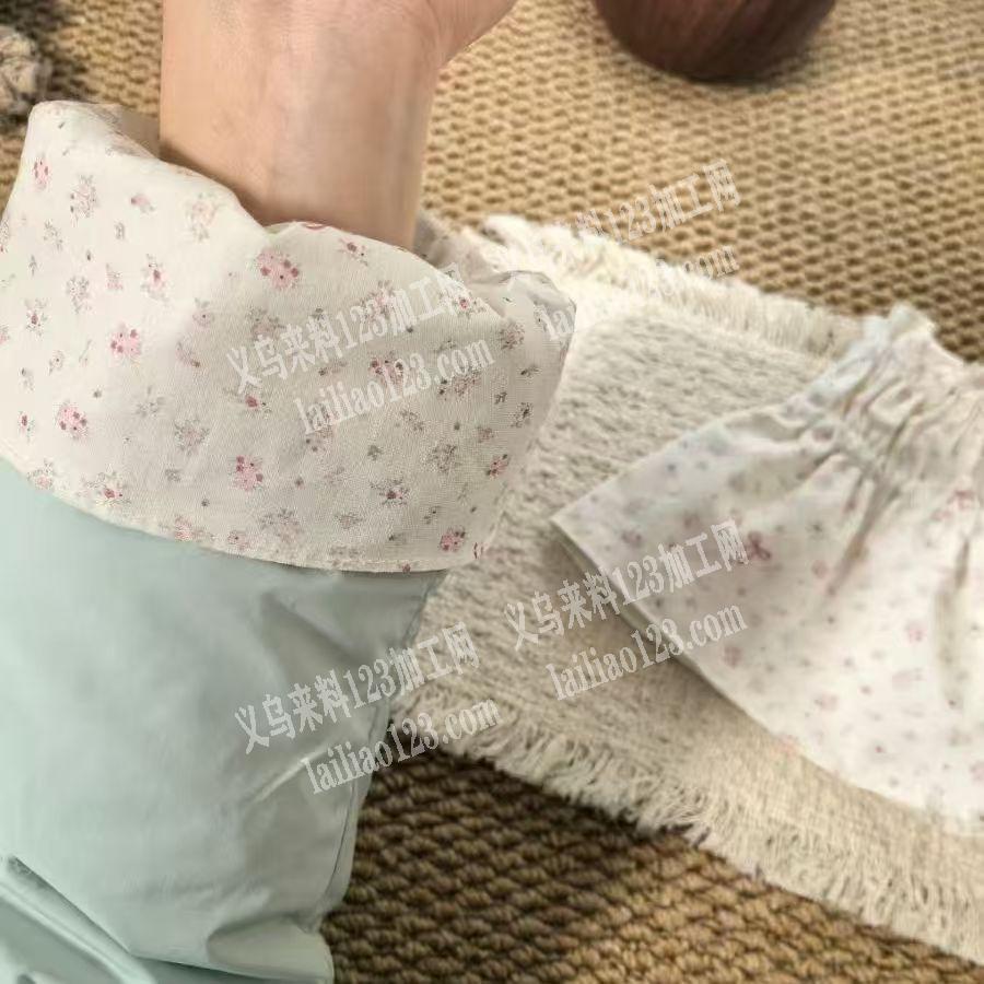 简易袖套上面套皮筋，穿皮筋手工活外发加工