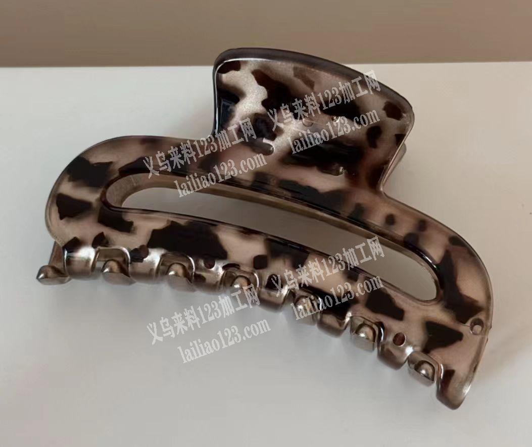 如图抓夹有订单，寻找厂家，请联系详谈。