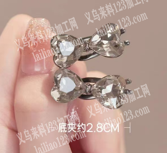 小发夹上弹簧的手工活外发加工，寻找会做的