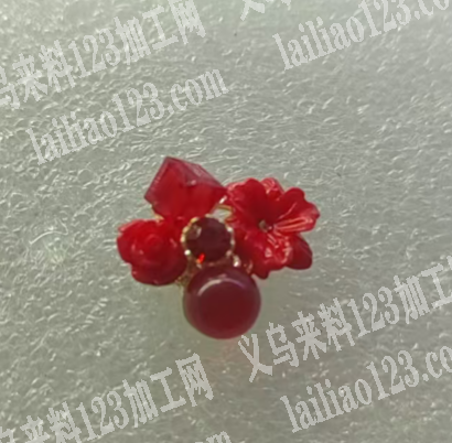 饰品点钻外发【点配件的粘配件的】如图，寻