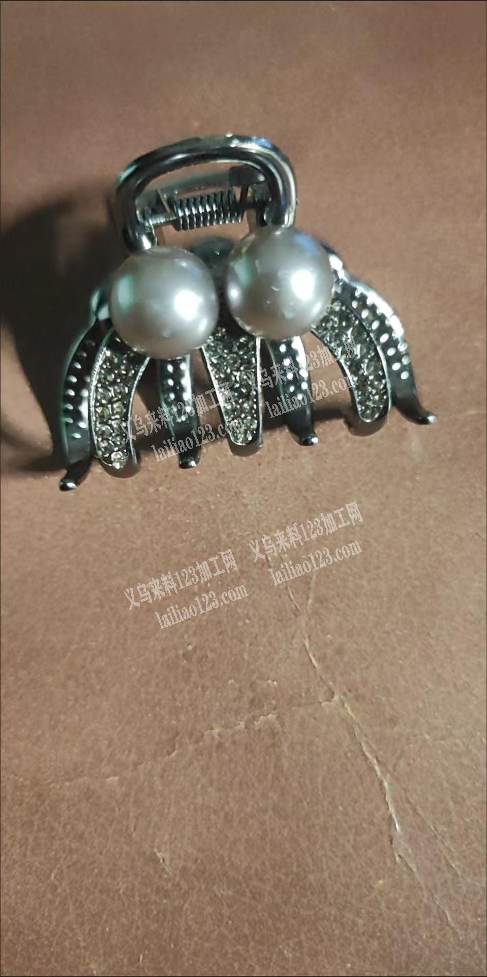 合金小抓夹订单《诚寻压铸的工厂合作，有模