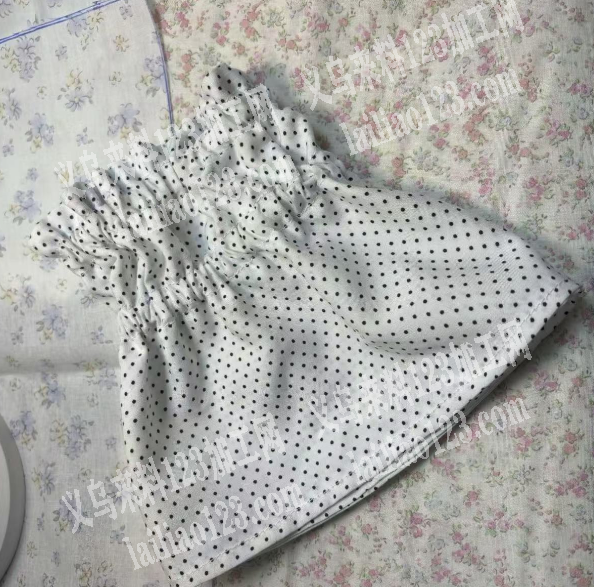 60000数量的袖套，外发纯加工，如图，