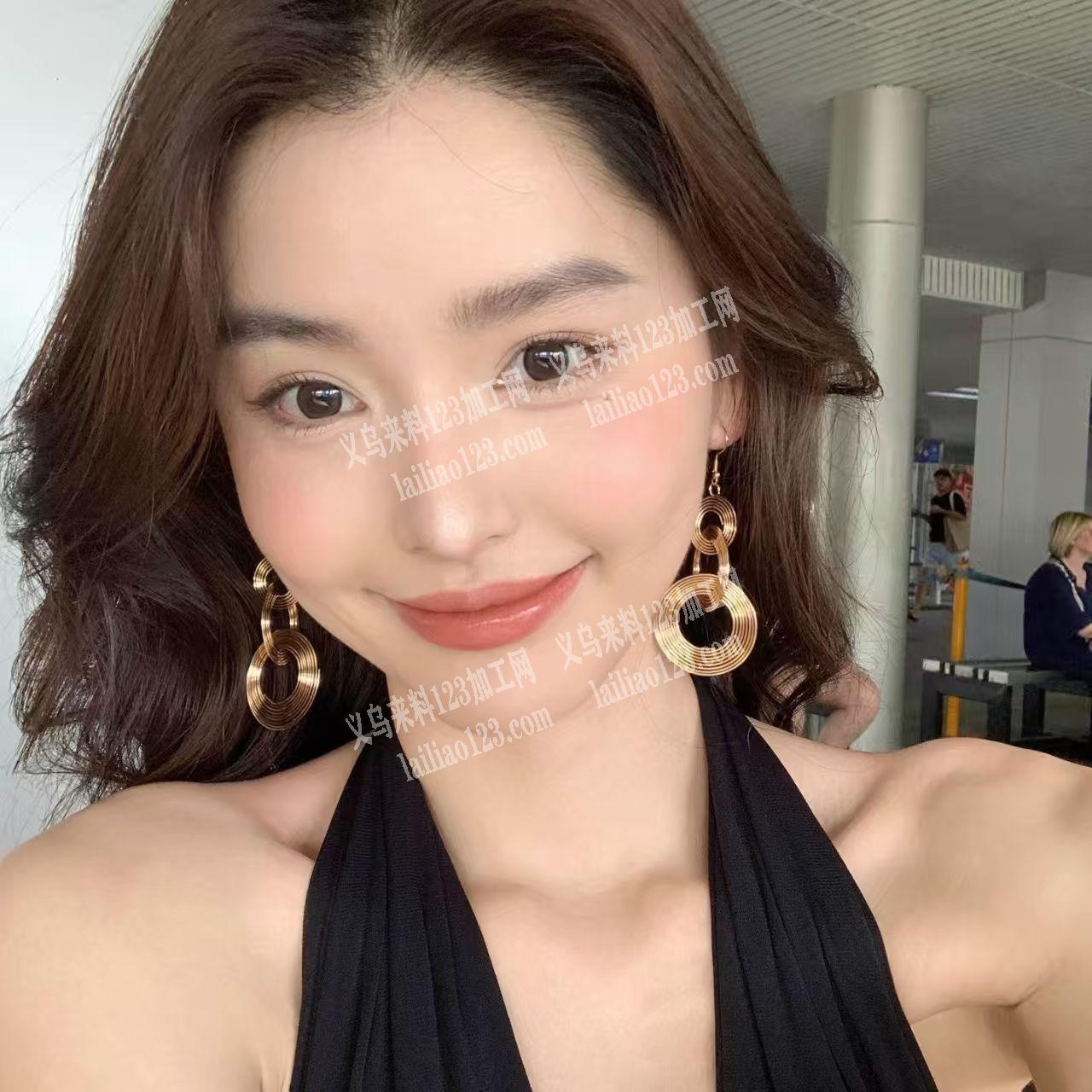 公司有耳环成品订单，寻找耳环成品工厂，。