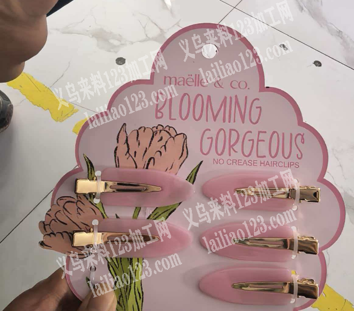 无痕发夹上卡上子母扣的手工活外发加工，寻