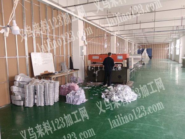 专业承接各种皮革挂件钥匙扣加工及制作