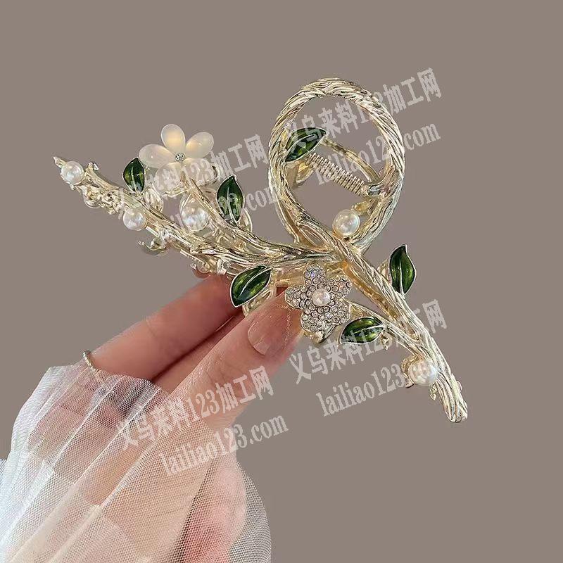 大量这种小花合金爪夹订单，寻找源头工厂合