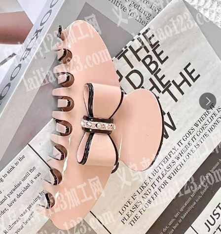 找这个醋酸亚克力厂家，长期合作，详谈