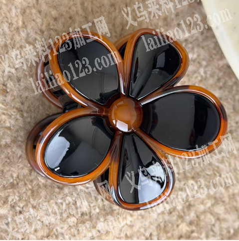 寻找专业做树脂小花的工厂，配件，寻找采购