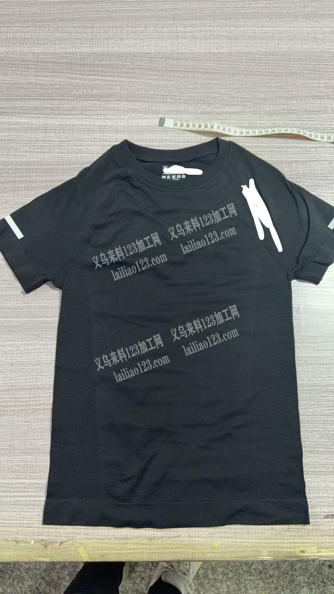 短袖服装订单外发，寻找服装工厂，请联系详