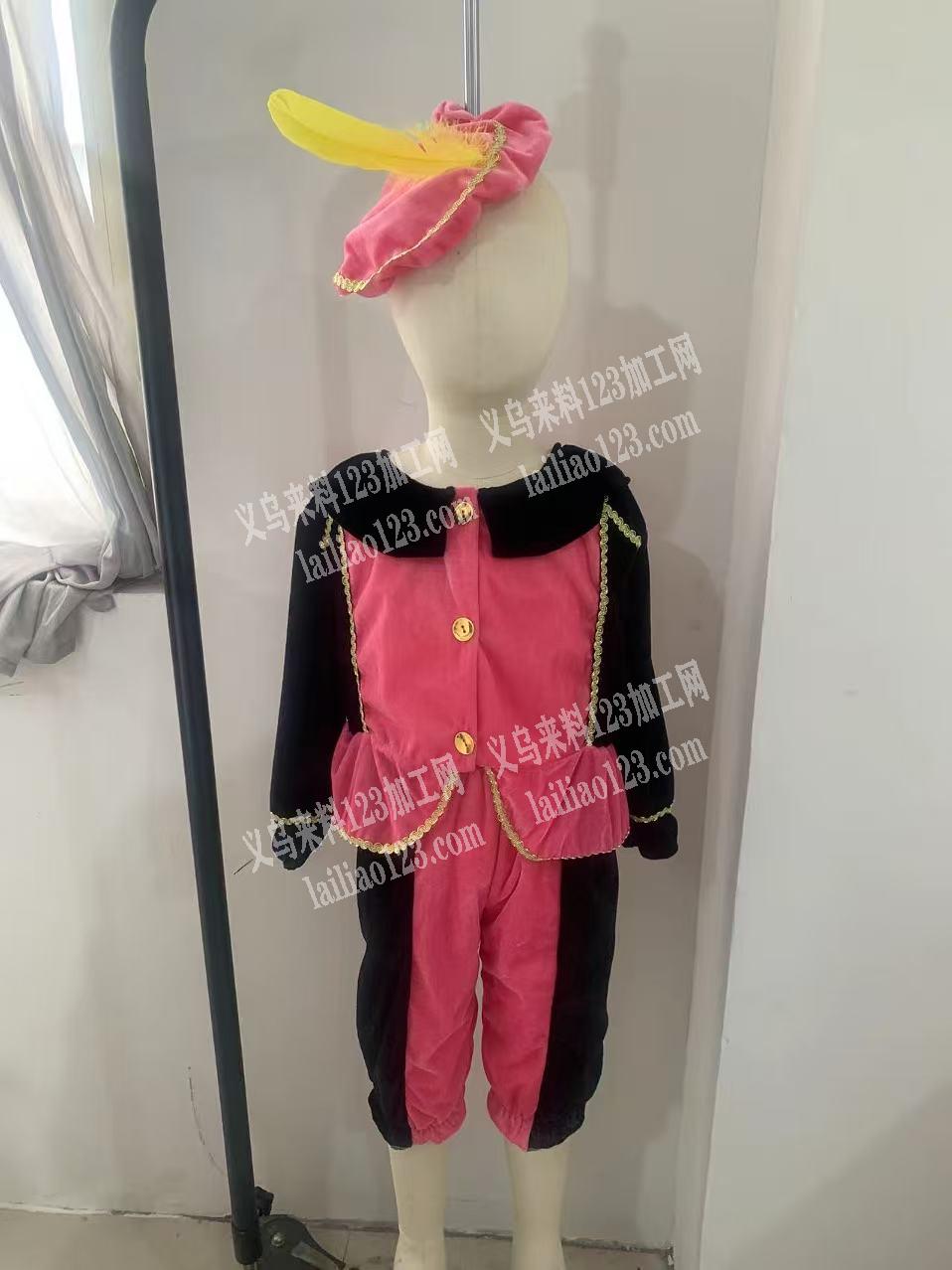 公司有服装订单外发，如图，一共50000