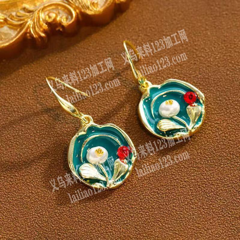 如图这种耳环飾品滴油外发加工，寻找专业做