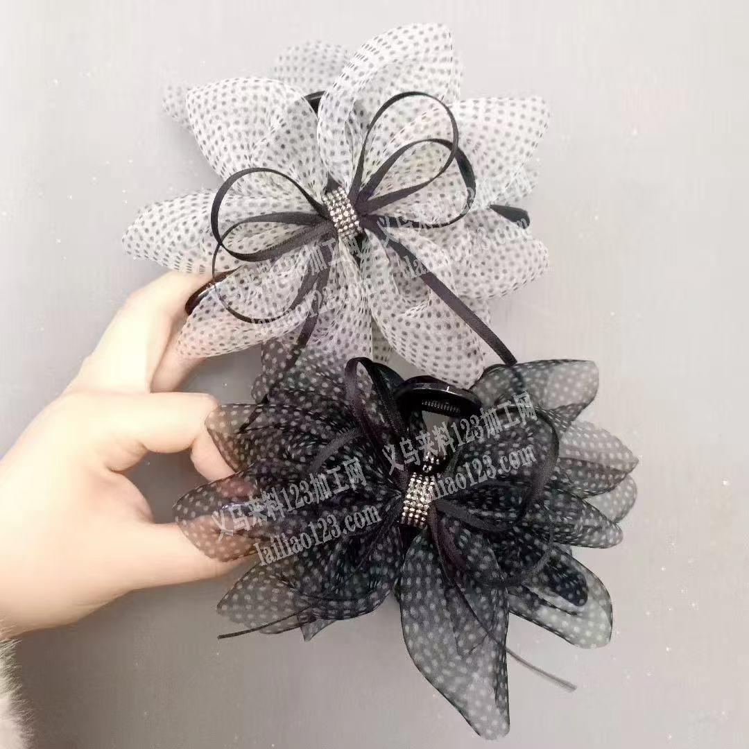 寻找专业做饰品抓夹爪子的手工加工厂，如图