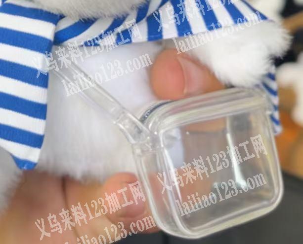 透明小包订单，如图，PVC斜挎包订单，如