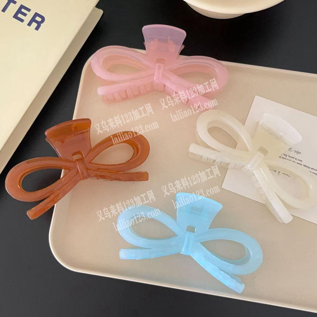 如图，这种塑料爪夹成品订单，寻找成品工厂