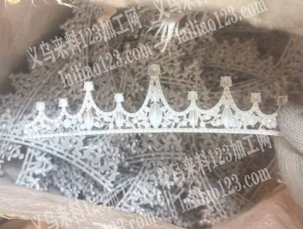 皇冠整形外发加工。，寻找专业做饰品整形的