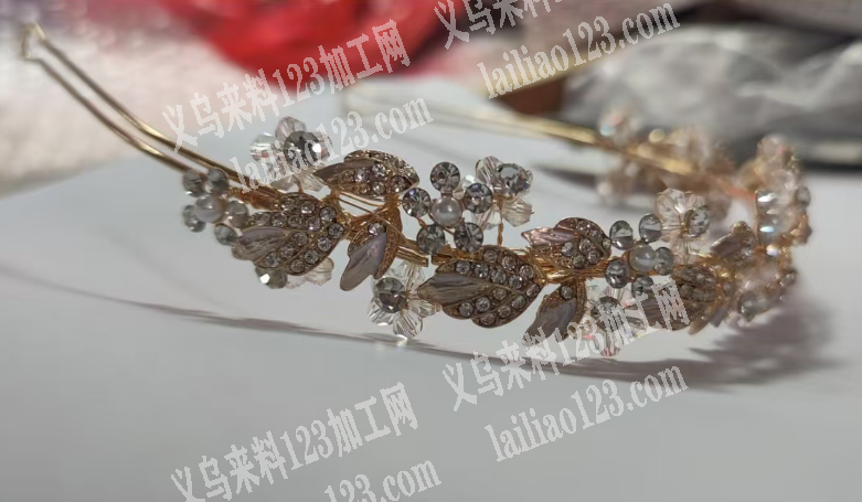 必须专业做这种新娘饰品手工活的，专业做的