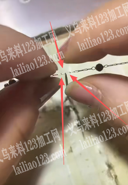 老板委托寻找：插链条的手工活外发，寻找会