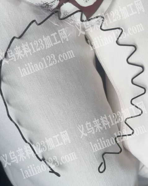 铁丝发箍成品订单，如图，寻找发箍成品工厂