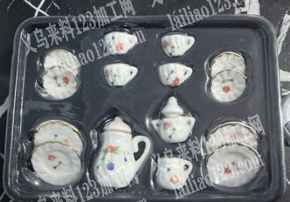 有订单，老板委托寻找：寻找生产陶瓷迷你玩