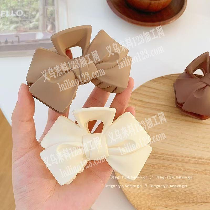 注塑抓夹订单，如图，寻找专业做这个注塑的