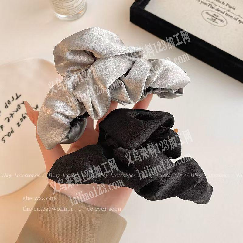 量大，外发加工，布艺饰品，如图这样的，量