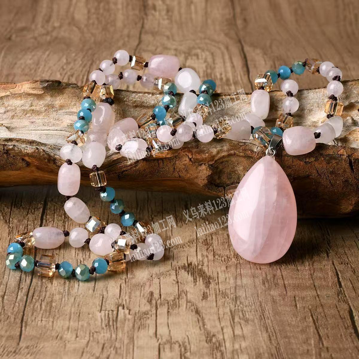 项链穿珠子的手工活外发，如图，天然石和玻