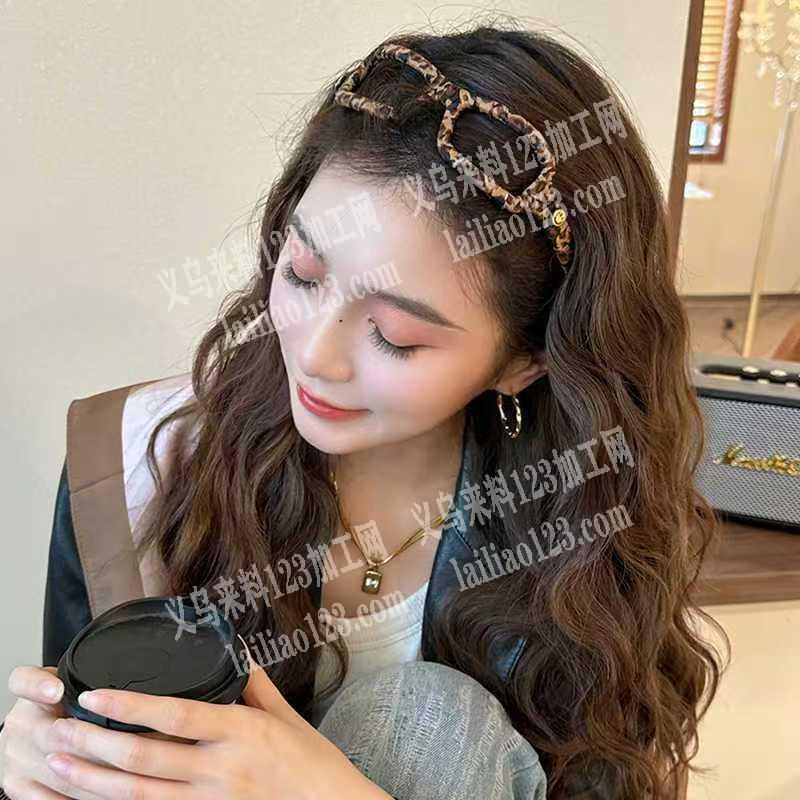 塑料的眼镜款式的发箍订单，如图，寻找专业