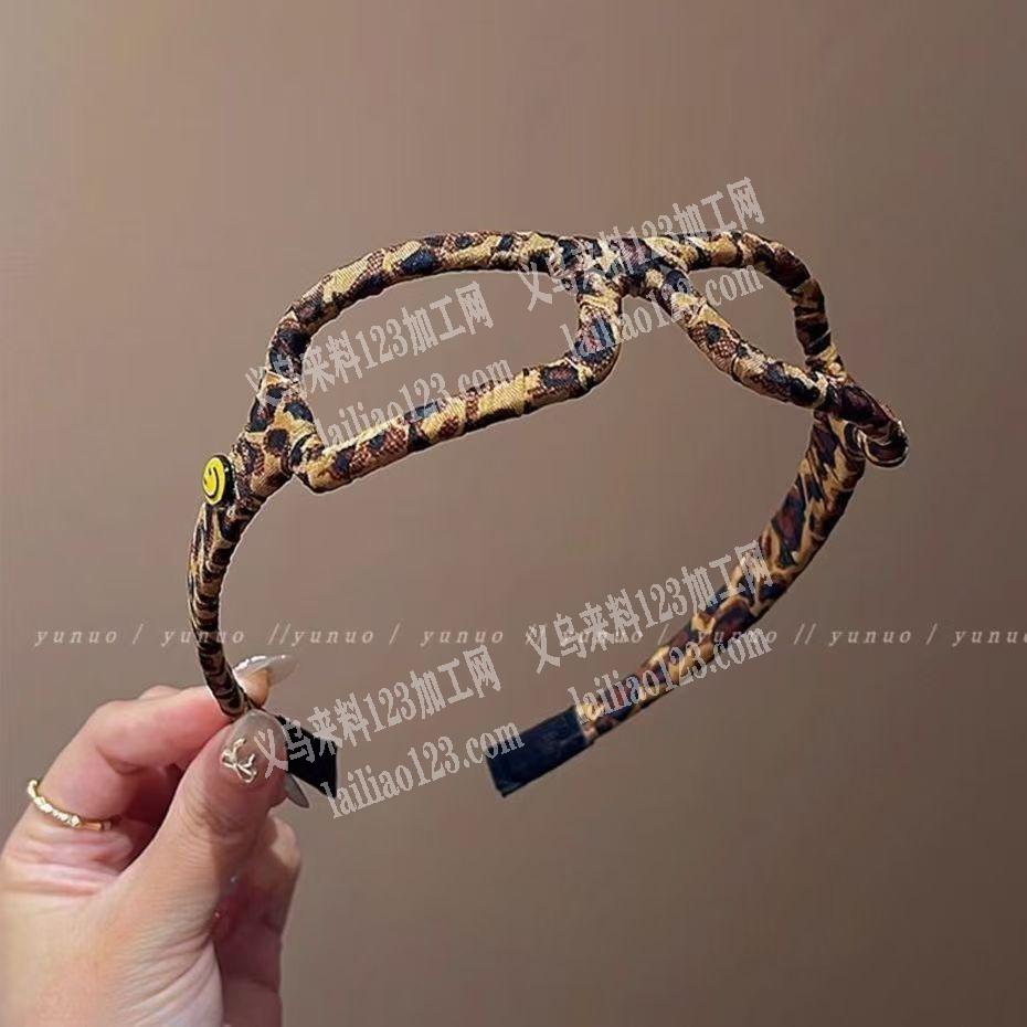 塑料的眼镜款式的发箍订单，如图，寻找专业