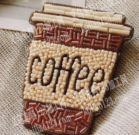 食玩饰品，如图，米珠贴上去的饰品成品订单