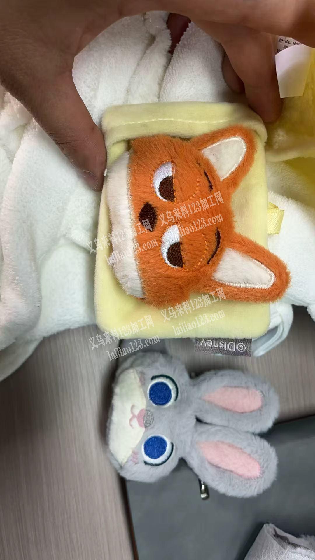 20万毛绒娃娃公仔头成品订单，寻找做这个