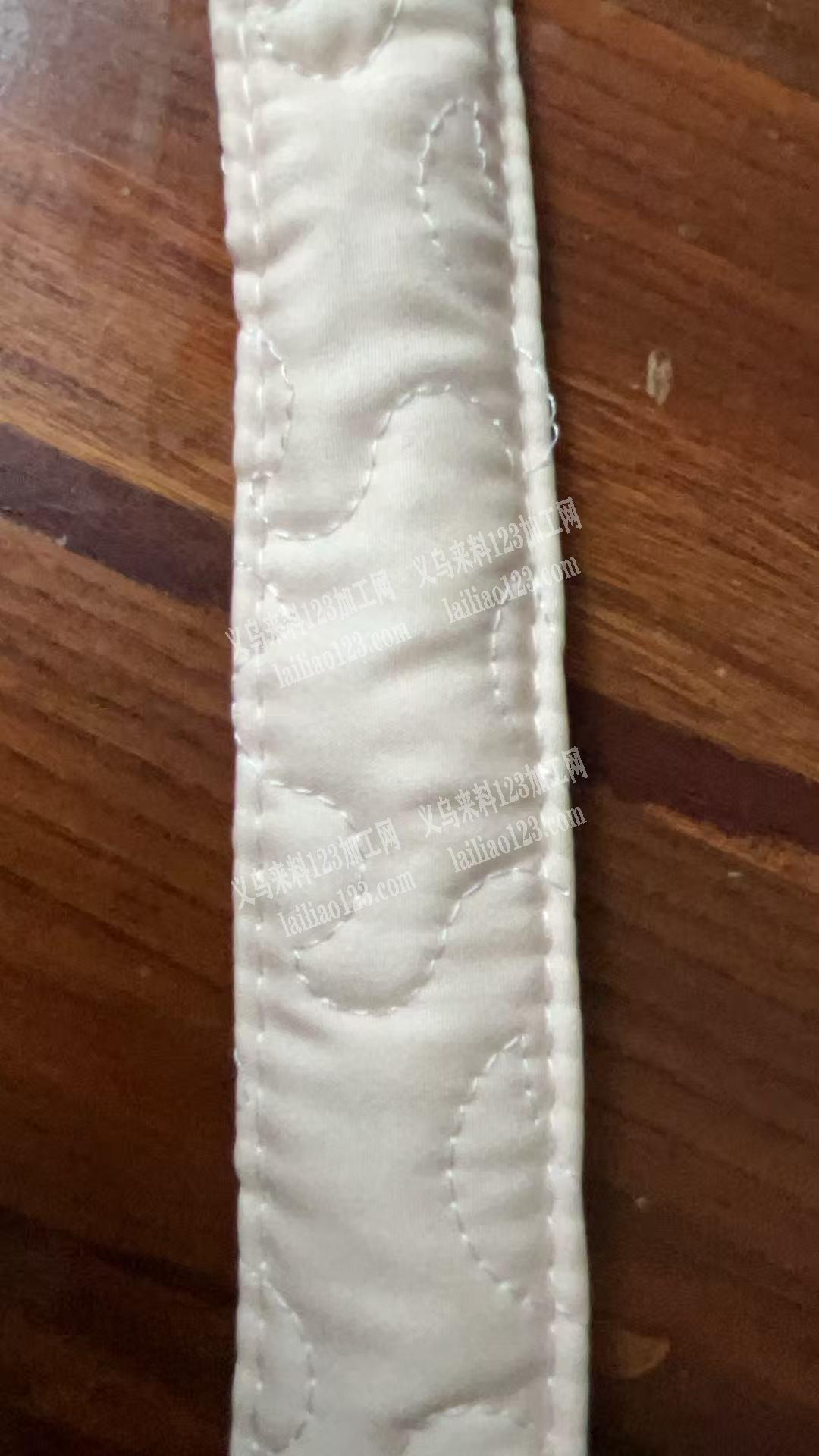 如图，寻找缝纫的加工厂，有做的请联系详谈