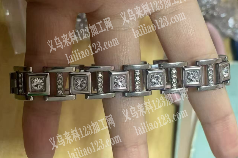 合金手链成品订单，。寻找专业做这个合金手