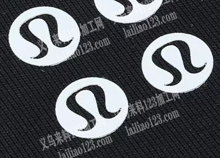 老板委托寻找：印花外发加工，如图，毛毡布