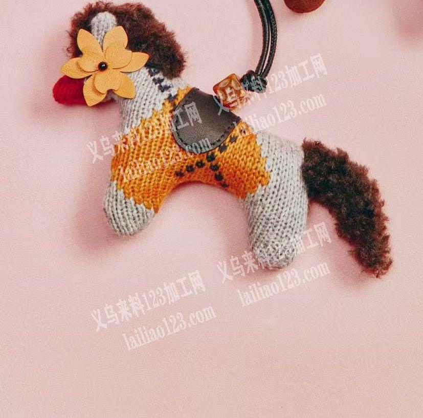 毛线钩针编织做的挂件订单，钩针编织的挂件