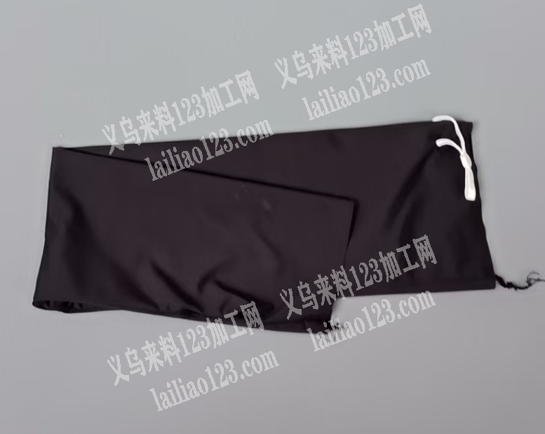 老板委托寻找：【大量袖卷双针烫标外发加工