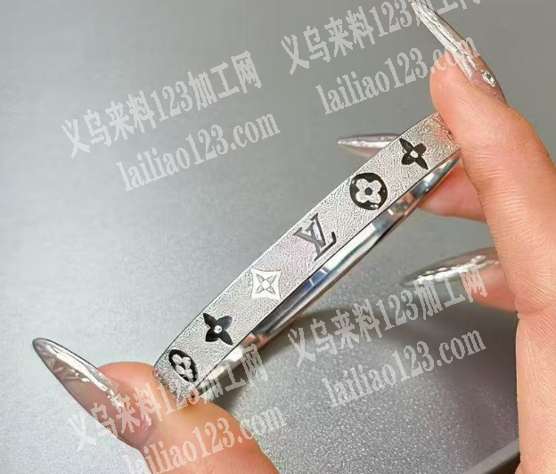饰品电镀外发加工，如图，寻找电镀的加工厂