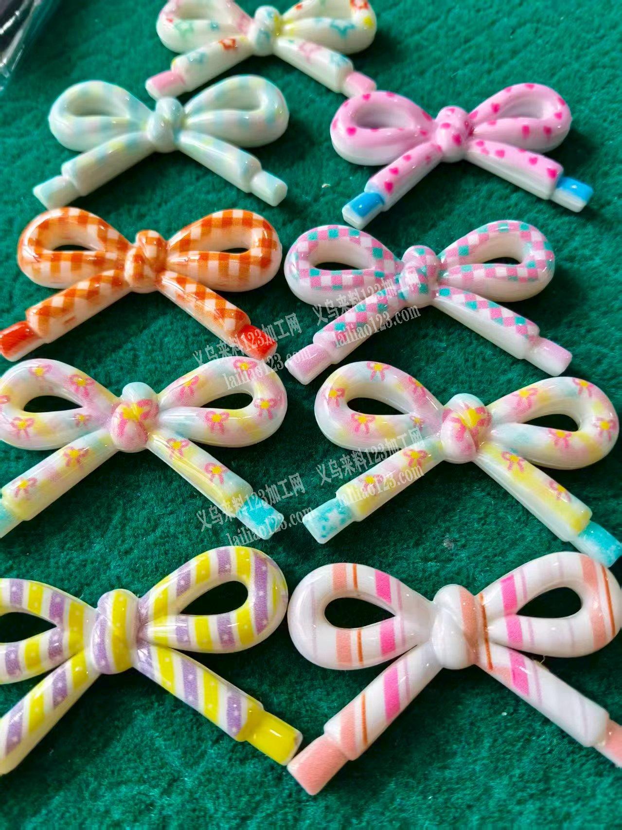 100万，印花外发加工，如图，像UV打印