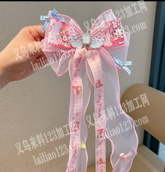 寻找专业做布艺蝴蝶结的加工厂，请联系详谈