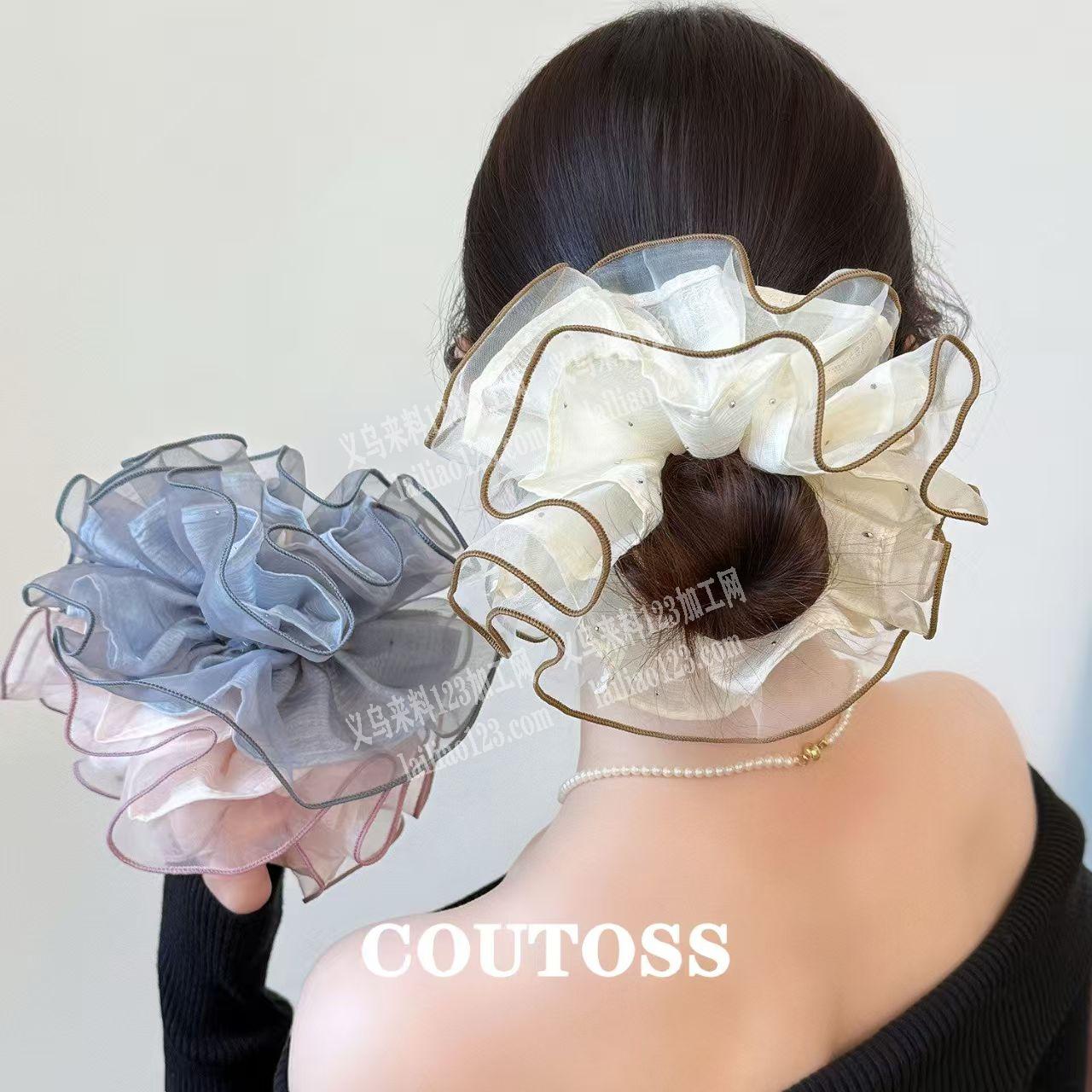 布艺发圈外发加工，主要工艺是密拷锁边的，