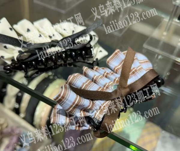 寻找东阳做布艺饰品手工活的加工厂，请联系