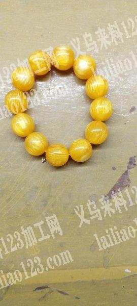 本加工厂承接各种手工活，有需要外发老总请来电:1511737