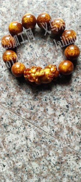 本加工厂承接各种手工活，有需要外发老总请来电:1511737