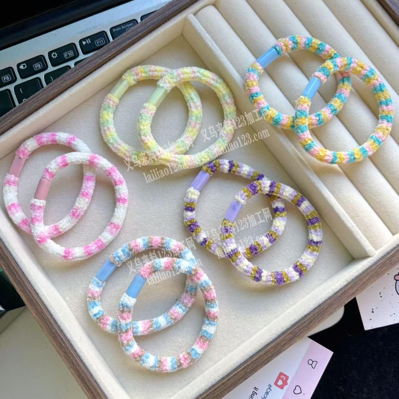 承接发圈（小肠圈）和皮筋加工，有专业的手