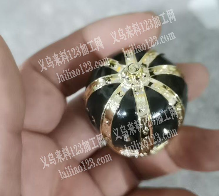 饰品滴油外发加工，如图，寻找机器滴油的加