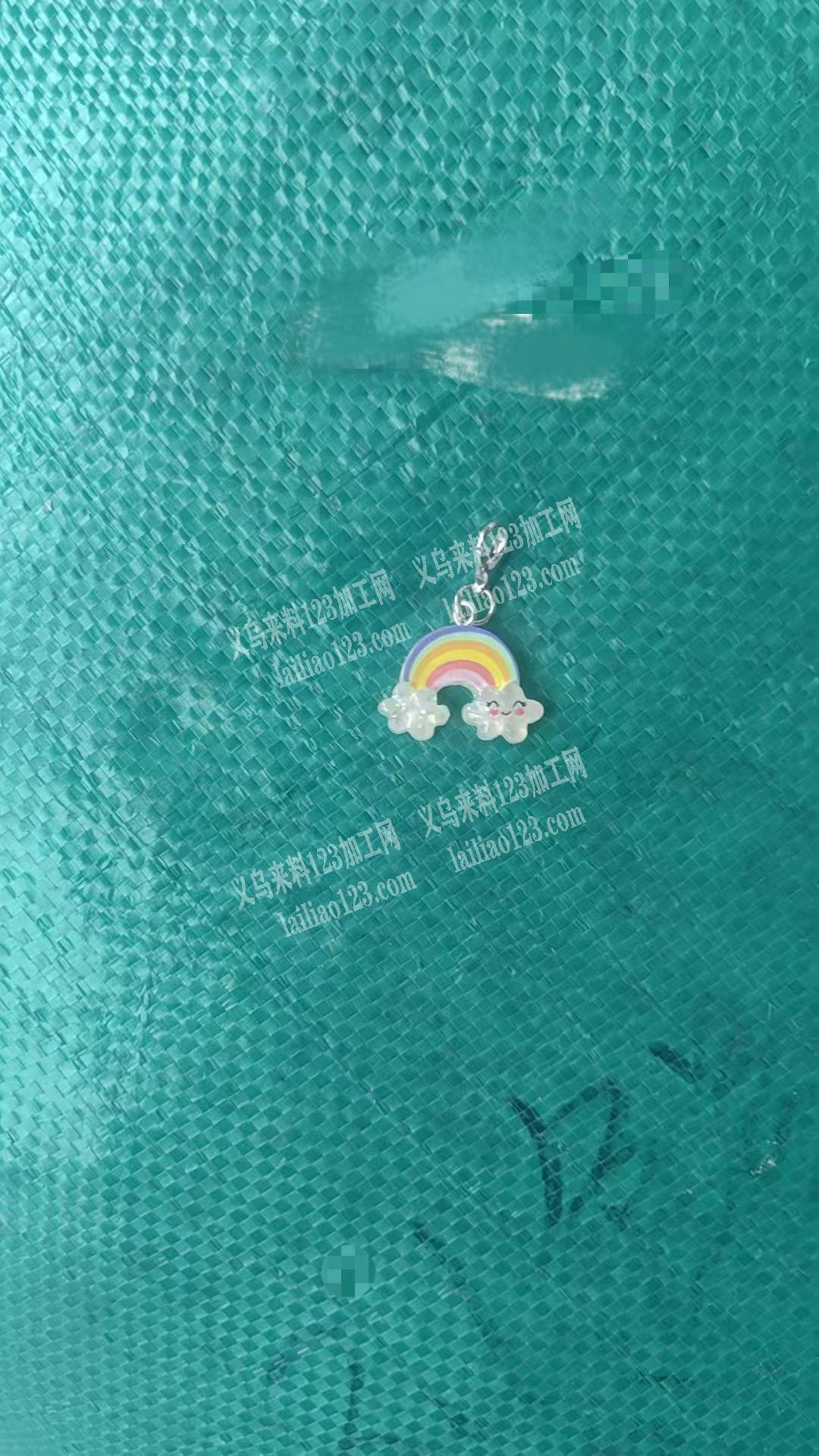 承接，挂圈，胶枪，串珠，包装组装玩具等手工活