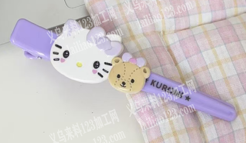 大量塑料发夹订单，串珠成品工厂，请联系详