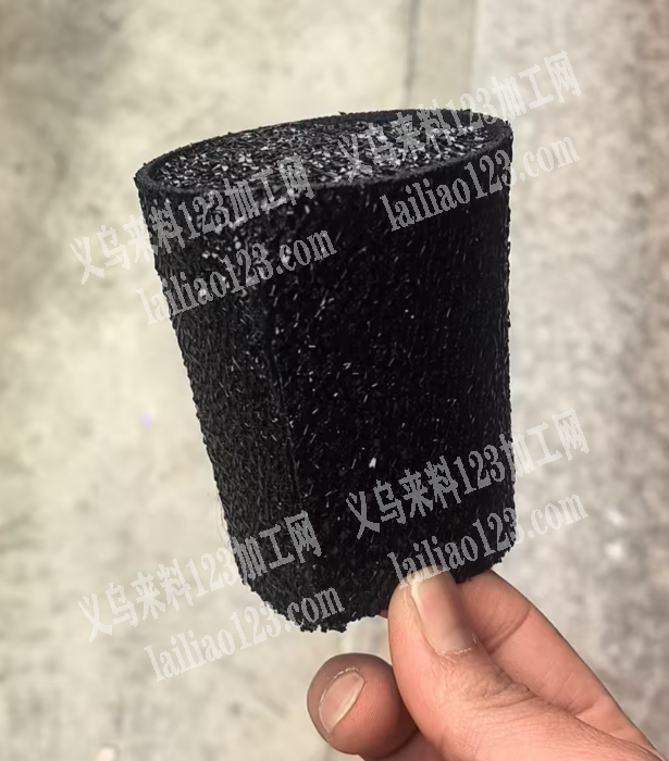 手工活，外发纯加工。这个卷帽筒，需要胶枪