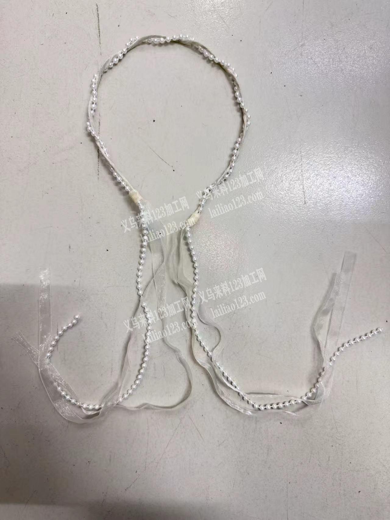 头饰的手工活外发加工，如图，绕头箍的手工