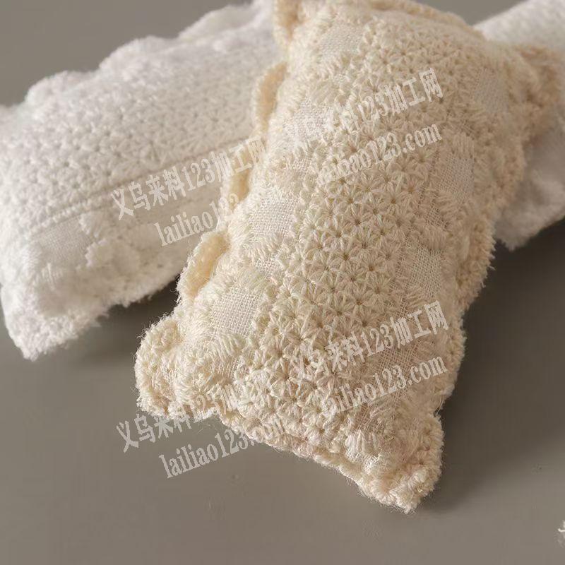 迷你小枕头。外发加工。如图。寻找可以直接