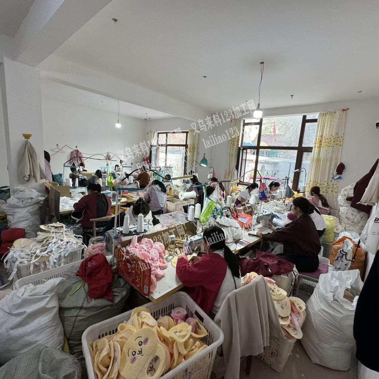 专业毛绒玩具包实力工厂，50人稳定生产线